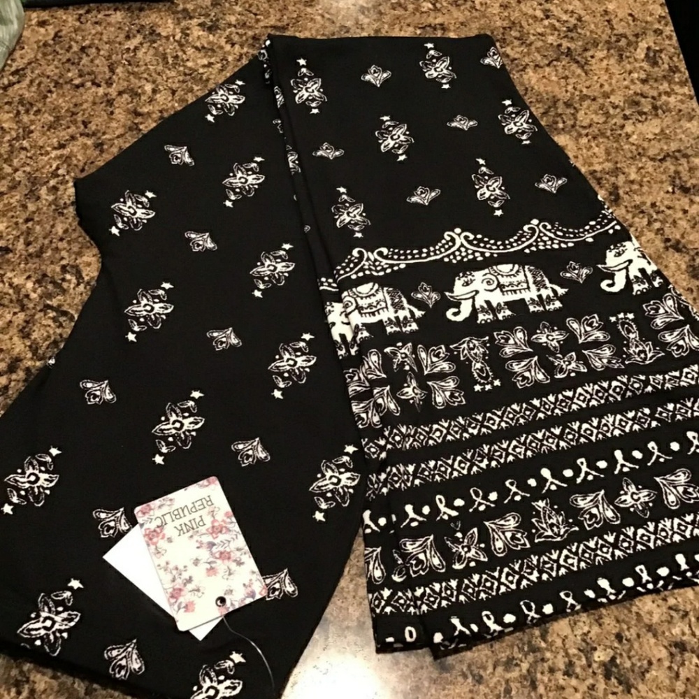 NWOT BOHO HIPSTER PANTS